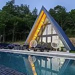 Una Resort