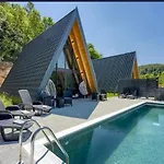 Una Resort * 보산스카 크루파