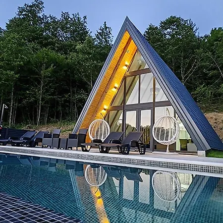 Una Resort